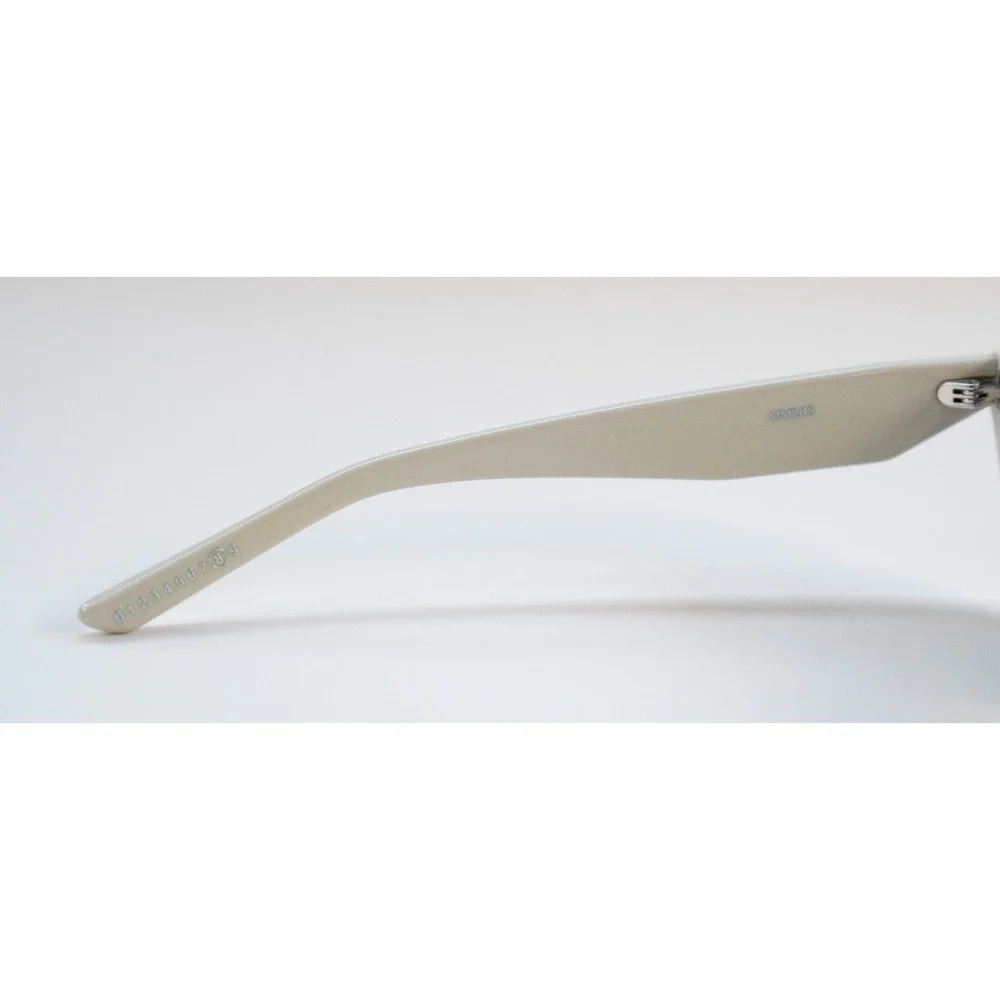 Authentic Gentle Monster x Maison Margiela Paris - MM208 Light Grey Sunglasses